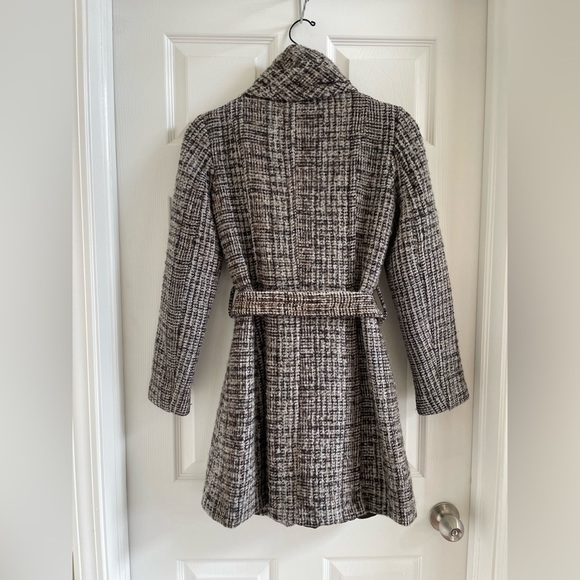 Zara Coat - Picture 7 of 7